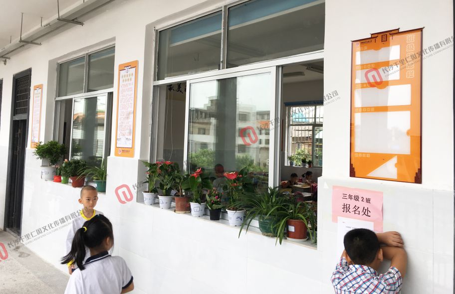 千里仁风文化传播,校园装潢装饰,校园展厅设计,校园走廊文化